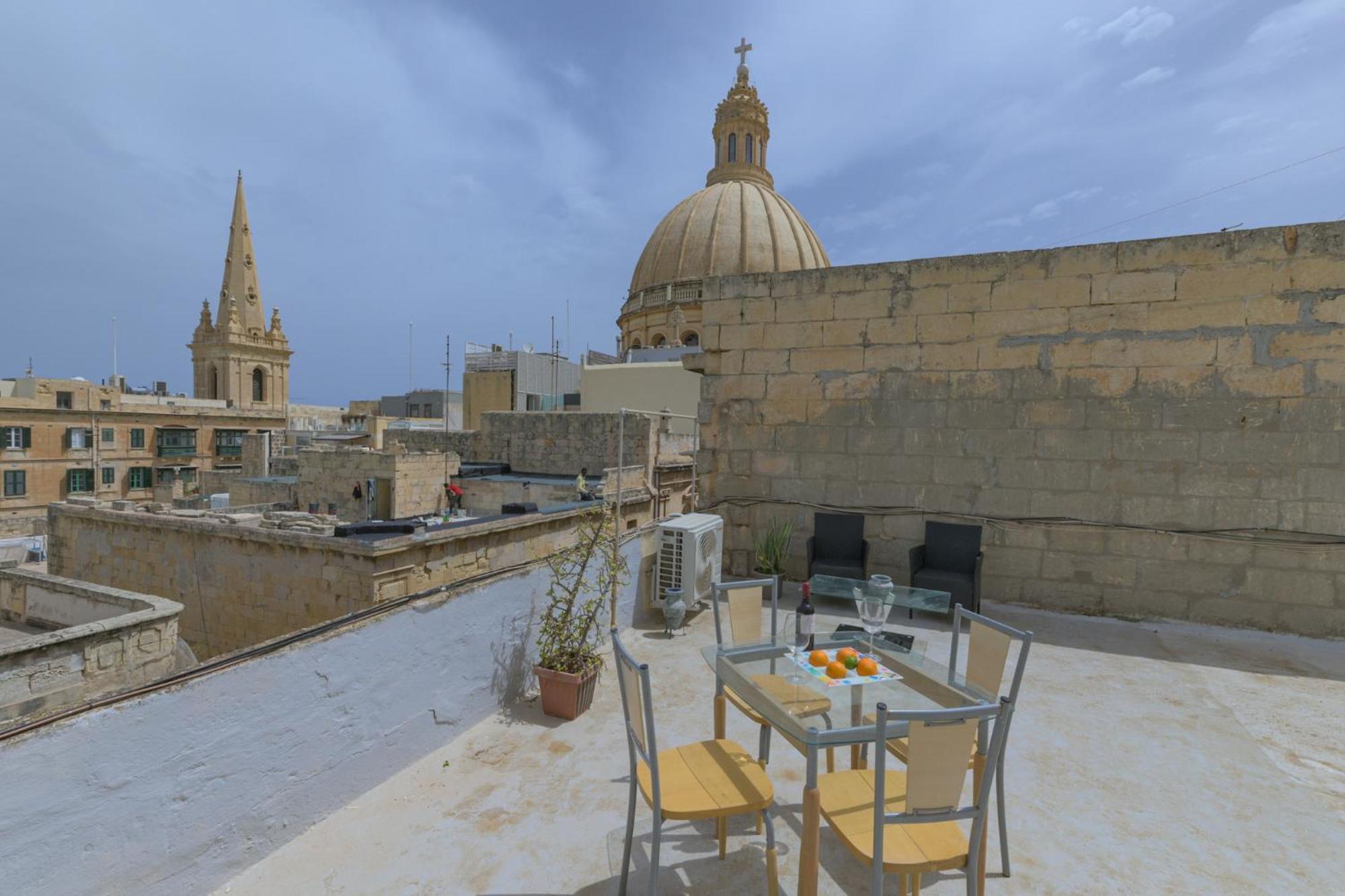 New 1 Bedroom Apartment In Valletta City Centre With Terrace And Views Exteriér fotografie