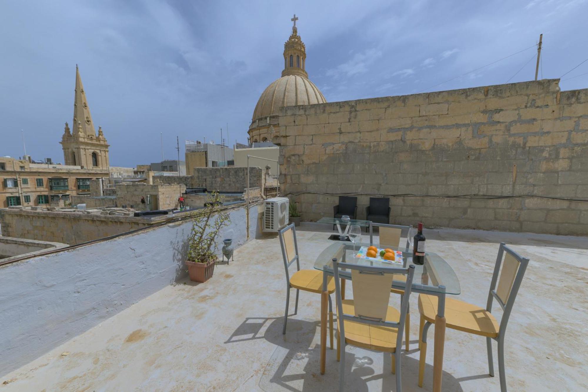 New 1 Bedroom Apartment In Valletta City Centre With Terrace And Views Exteriér fotografie