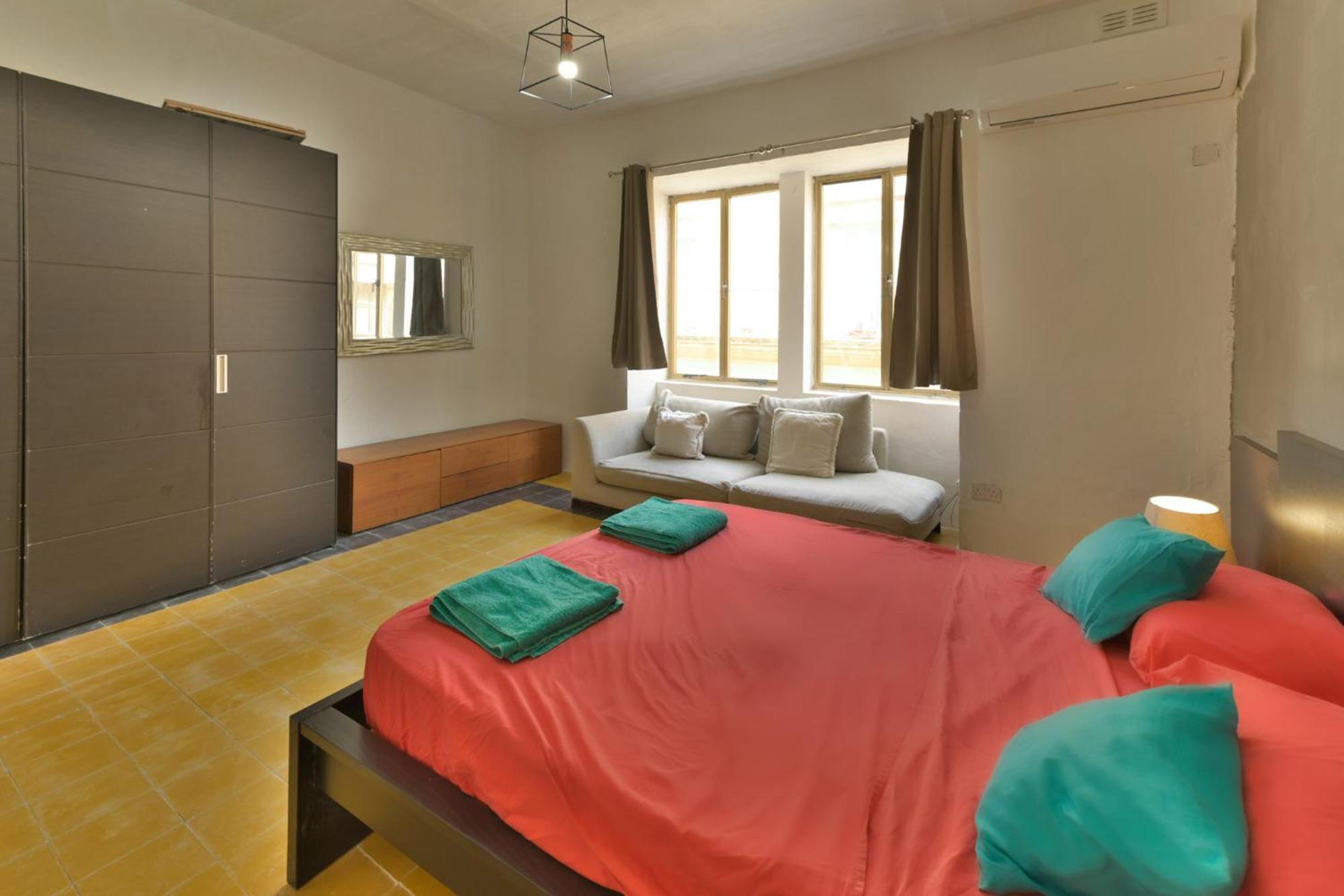 New 1 Bedroom Apartment In Valletta City Centre With Terrace And Views Exteriér fotografie